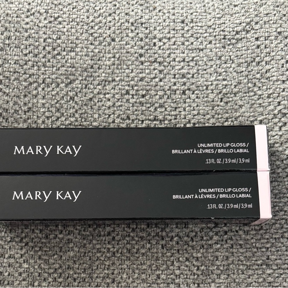 Mary Kay Unlimited Lip Gloss